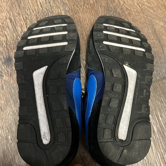 Kids MD Nike Valiant - Picture 2 of 4